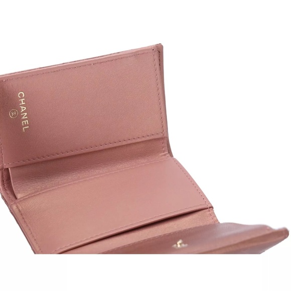 CHANEL Reissue 2.55  Trifold Compact Wallet Rose Gold Lambskin Leather Full Set - Picture 7 of 7